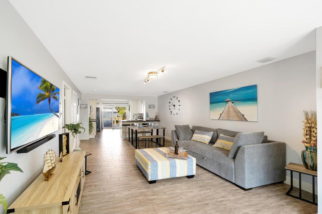 Waterfront Fll&Beaches, Bbq, Kayaks, Canoe デイニア・ビーチ エクステリア 写真
